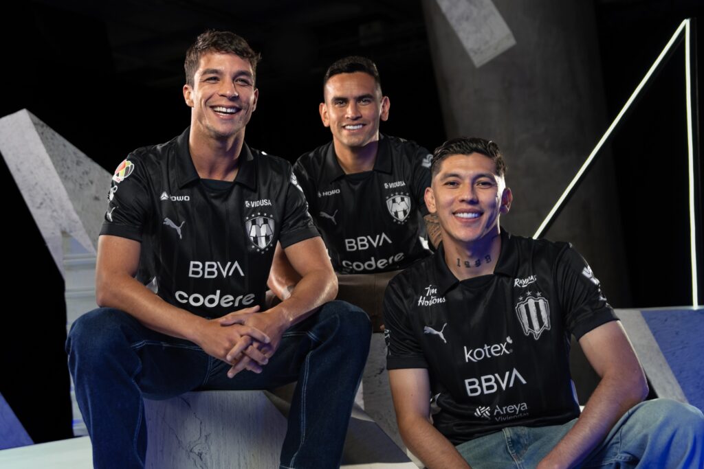 Rayados Celebra Década del BBVA con Nuevo Jersey de PUMA